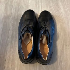 All leather men’s shoes in brown.